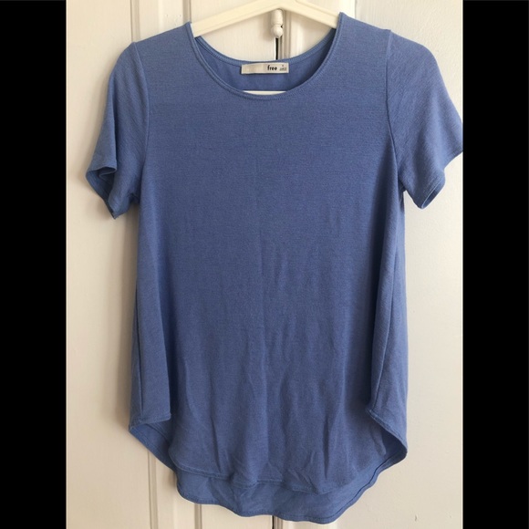 Aritzia (Wilfree) Light Blue Tee Shirt - Size S - Picture 1 of 4